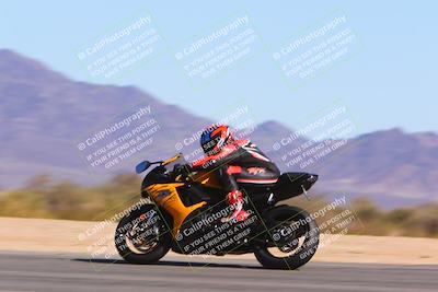 media/Mar-12-2022-SoCal Trackdays (Sat) [[152081554b]]/Turn 9 Side (145pm)/